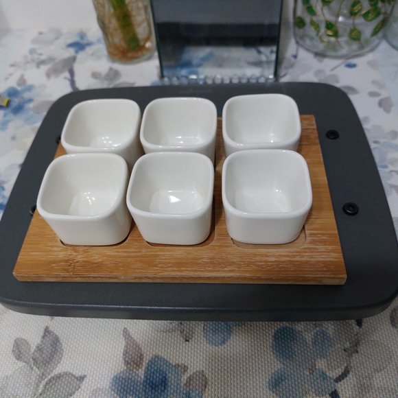 Ceramic Dipping Bowls Set of 6 with Tray Or Bowls for Side Dishes Cute Practical - Picture 1 of 8
